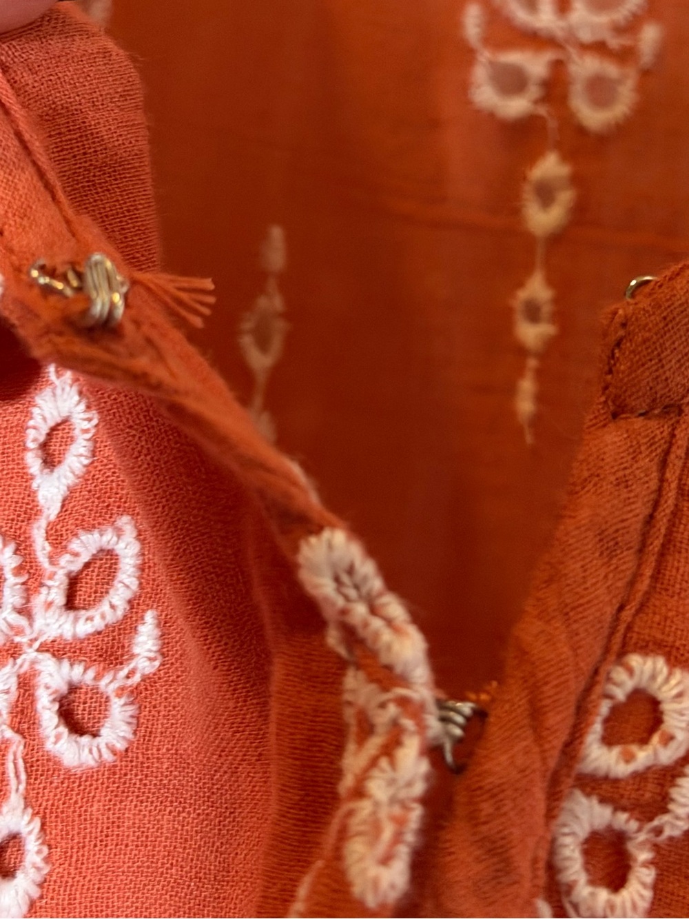 American Eagle~Boho~Terracotta~White Embroidered Eyelet~Lace~Tunic Top~Size LG/G - Picture 9 of 16
